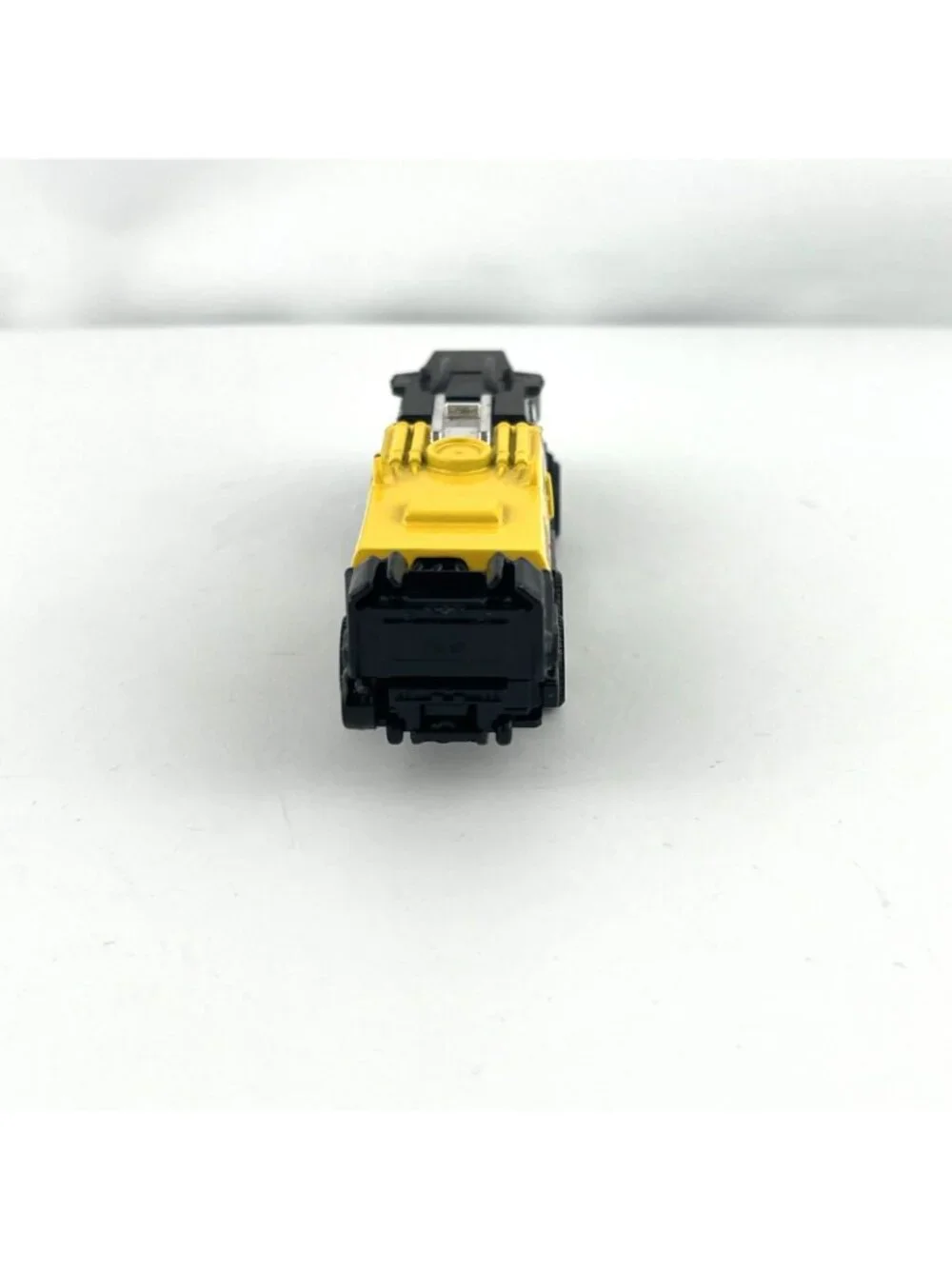 Matchbox Colet K/30 Jaguar R8 Fire Rescue Truck Yellow 2009